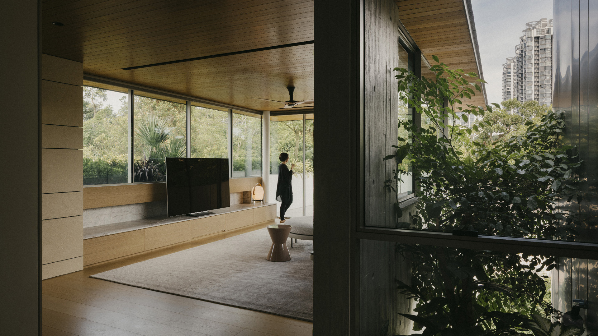 Home 5