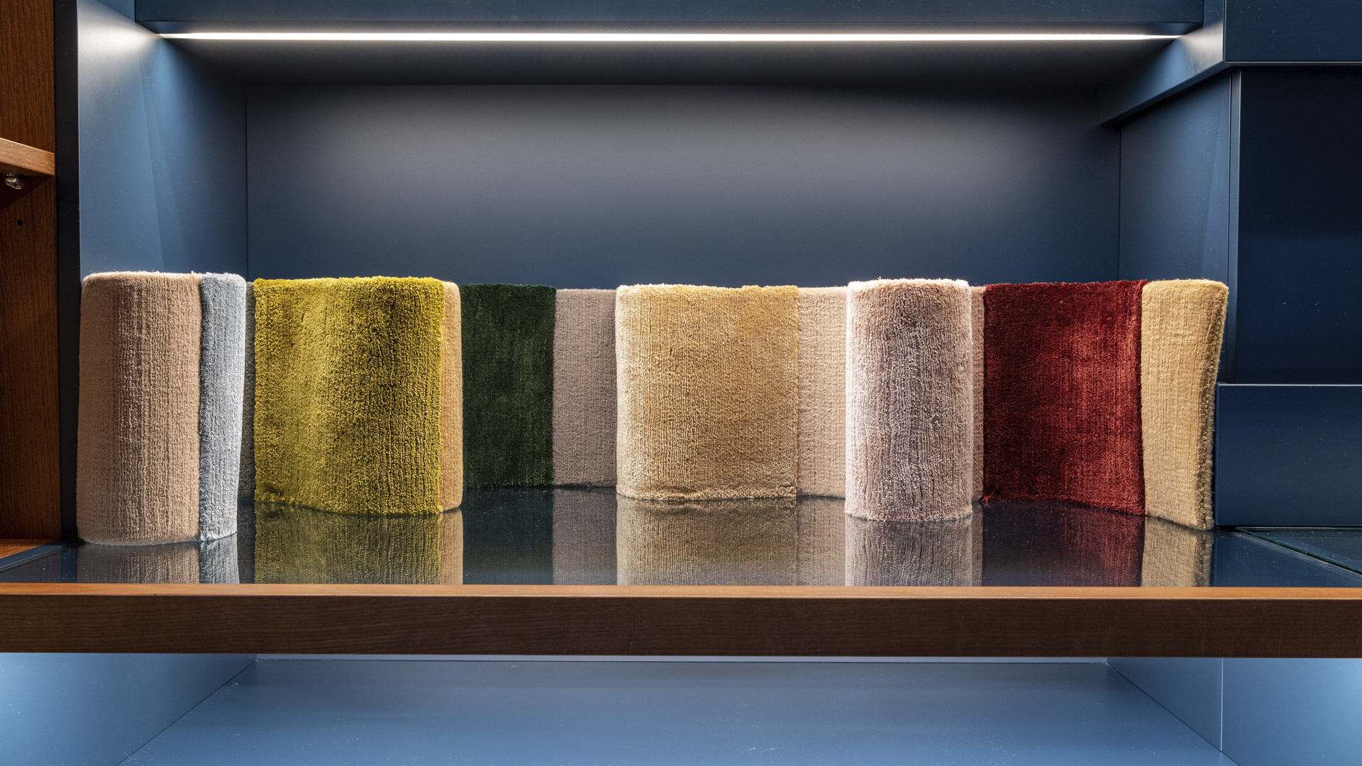 Customizable color palette, I Gemelli rugs by G.T.DESIGN